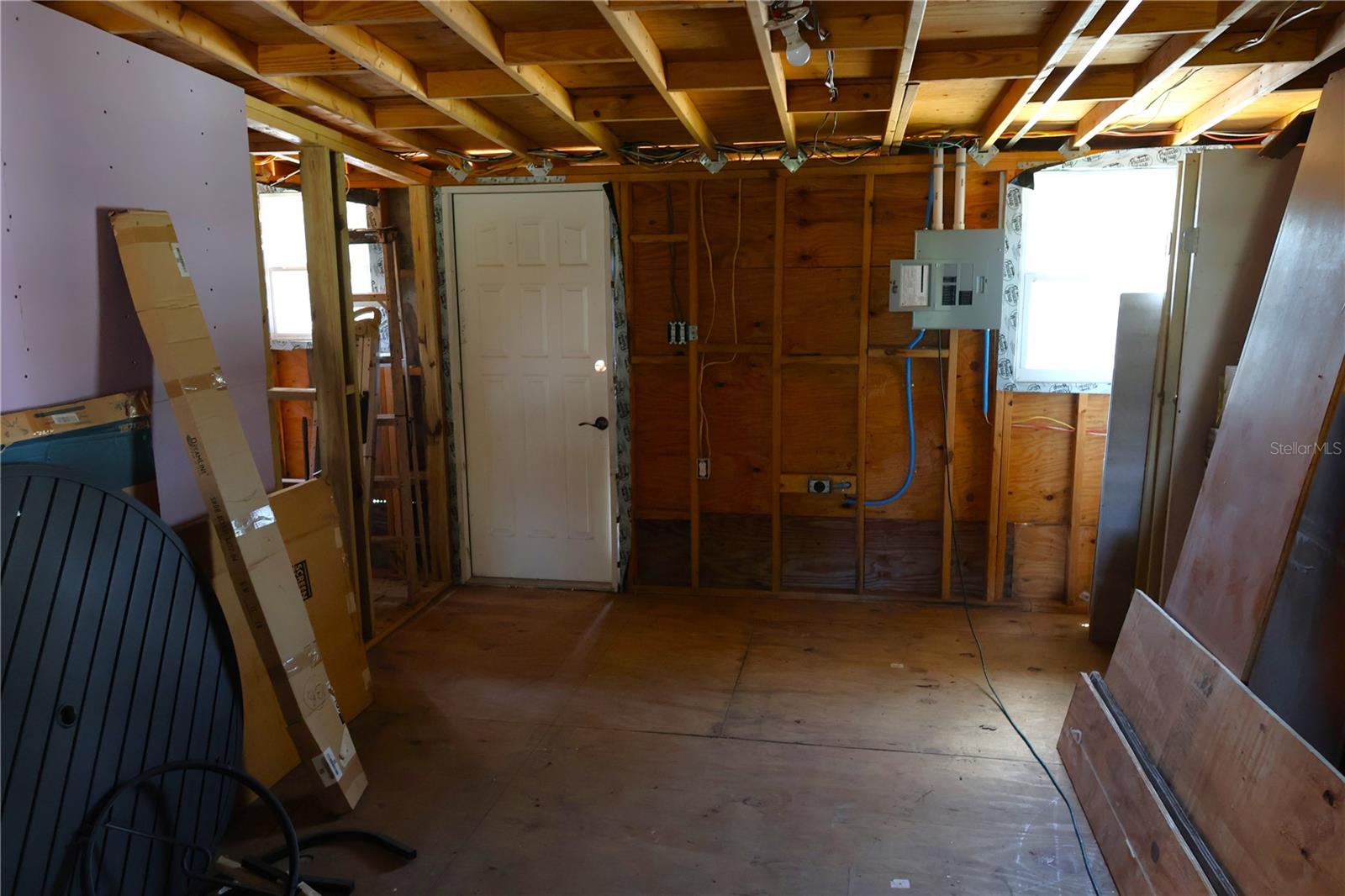 Image 27 of 57 For 6991 Ash Drive