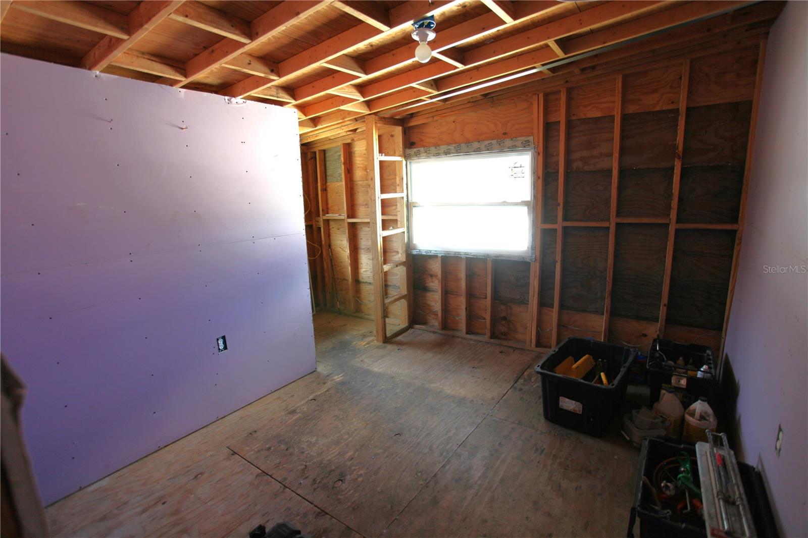 Image 42 of 57 For 6991 Ash Drive