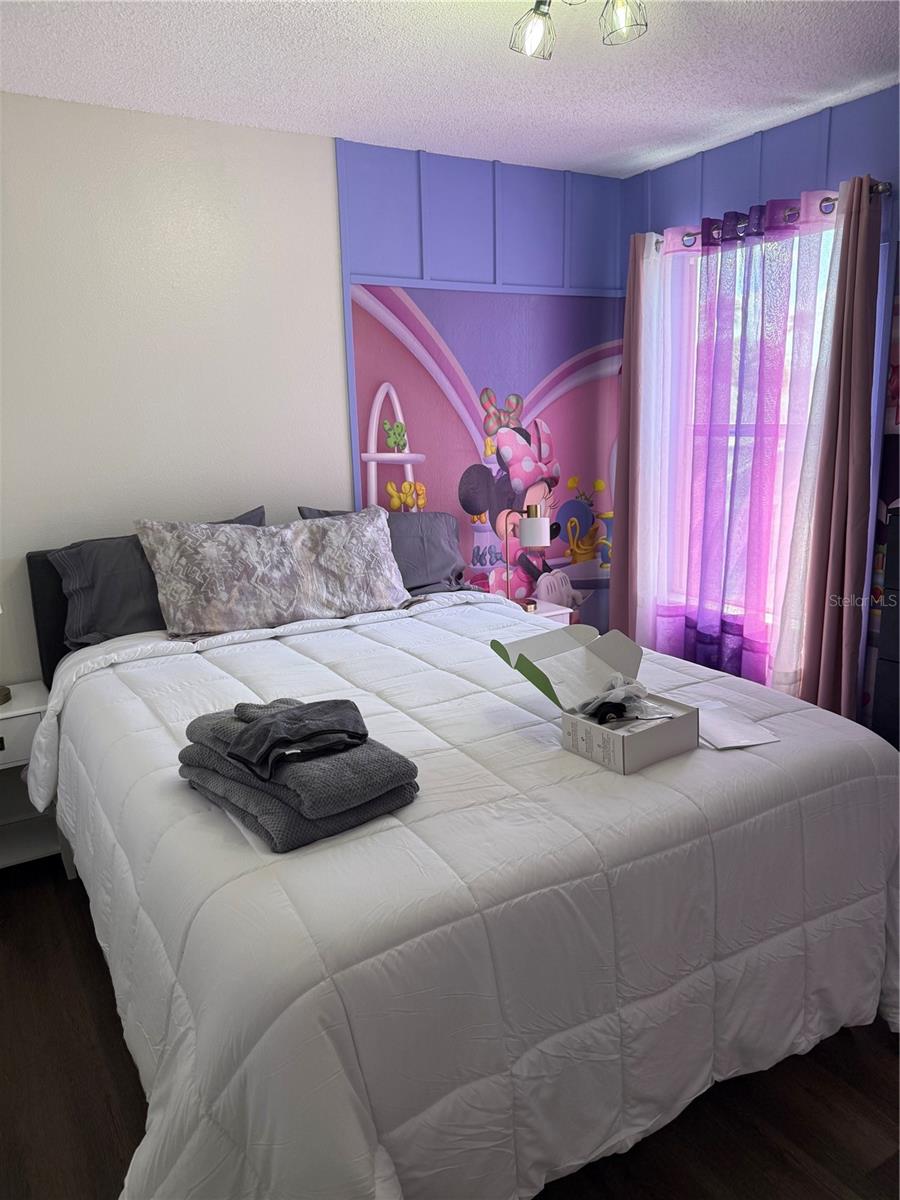 Image 28 of 45 For 338 Holborn Loop