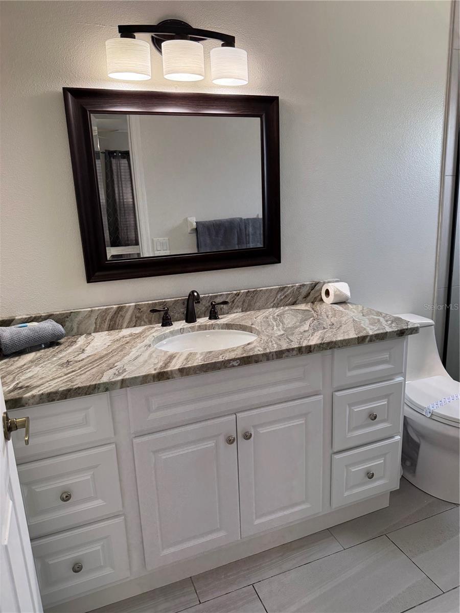 Image 33 of 45 For 338 Holborn Loop