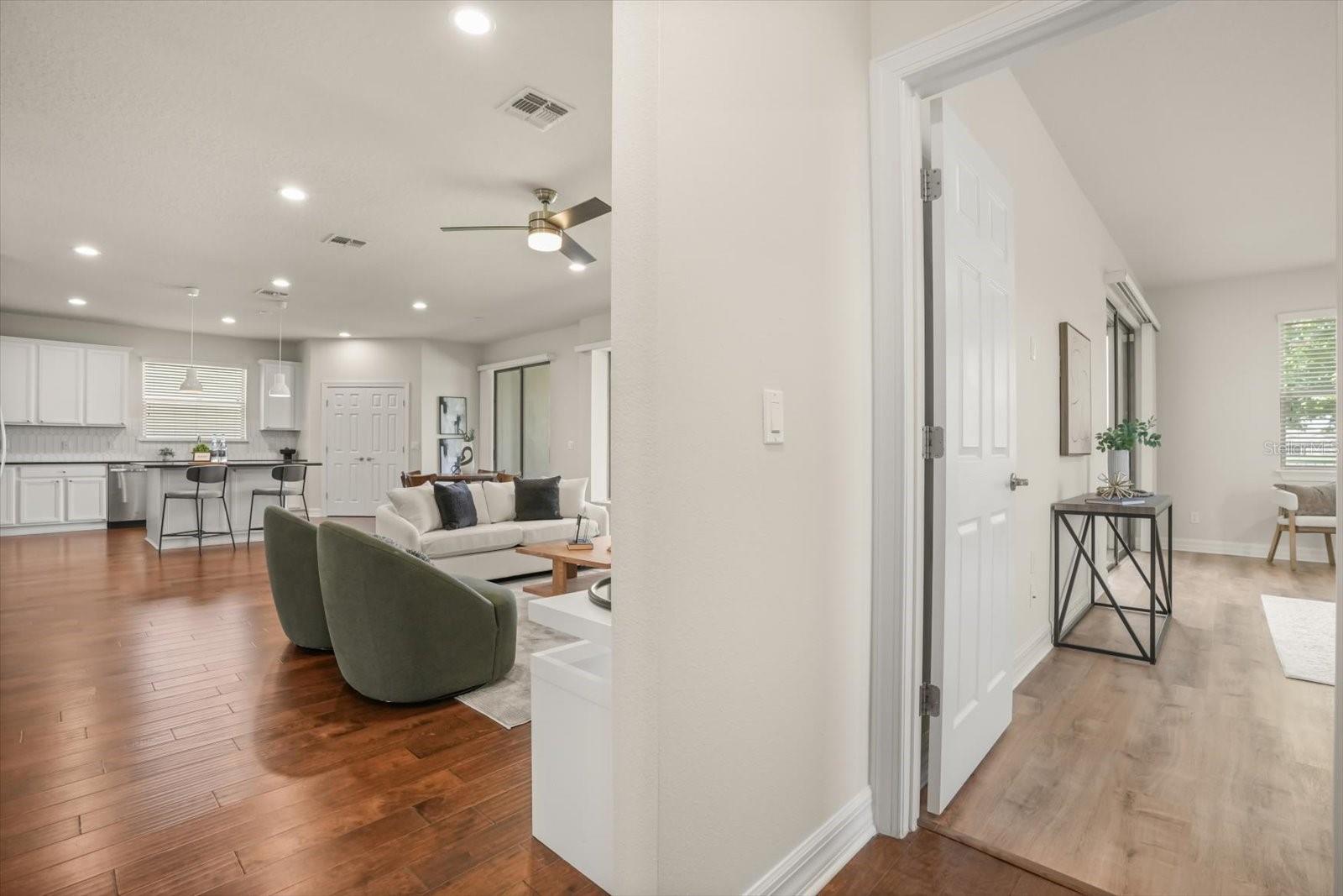 Image 14 of 44 For 5071 Hartwell Court