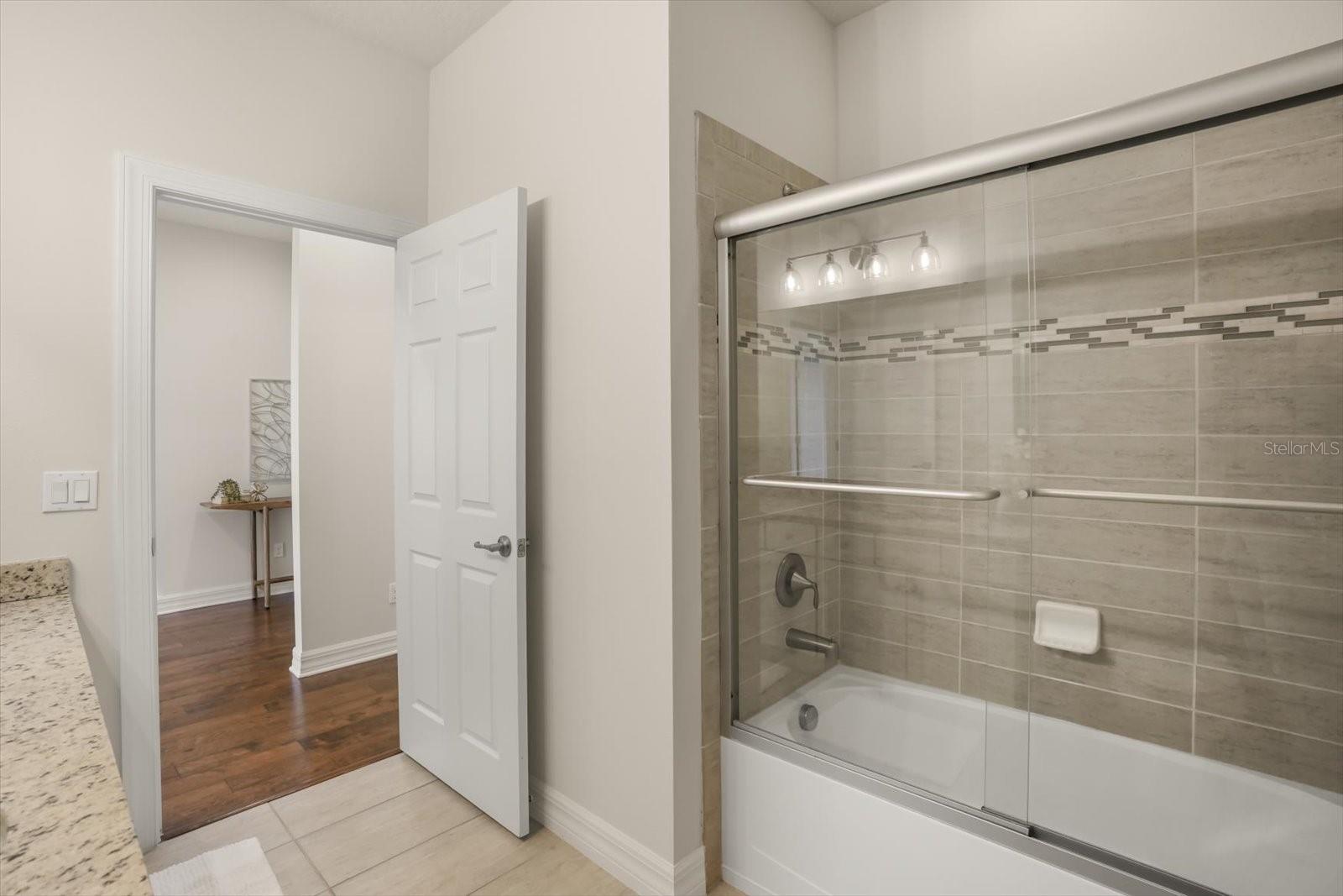 Image 22 of 44 For 5071 Hartwell Court