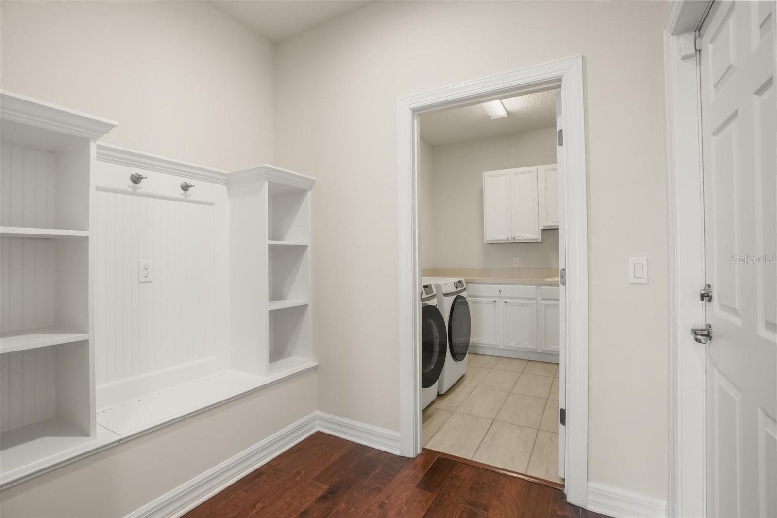 Image 28 of 44 For 5071 Hartwell Court