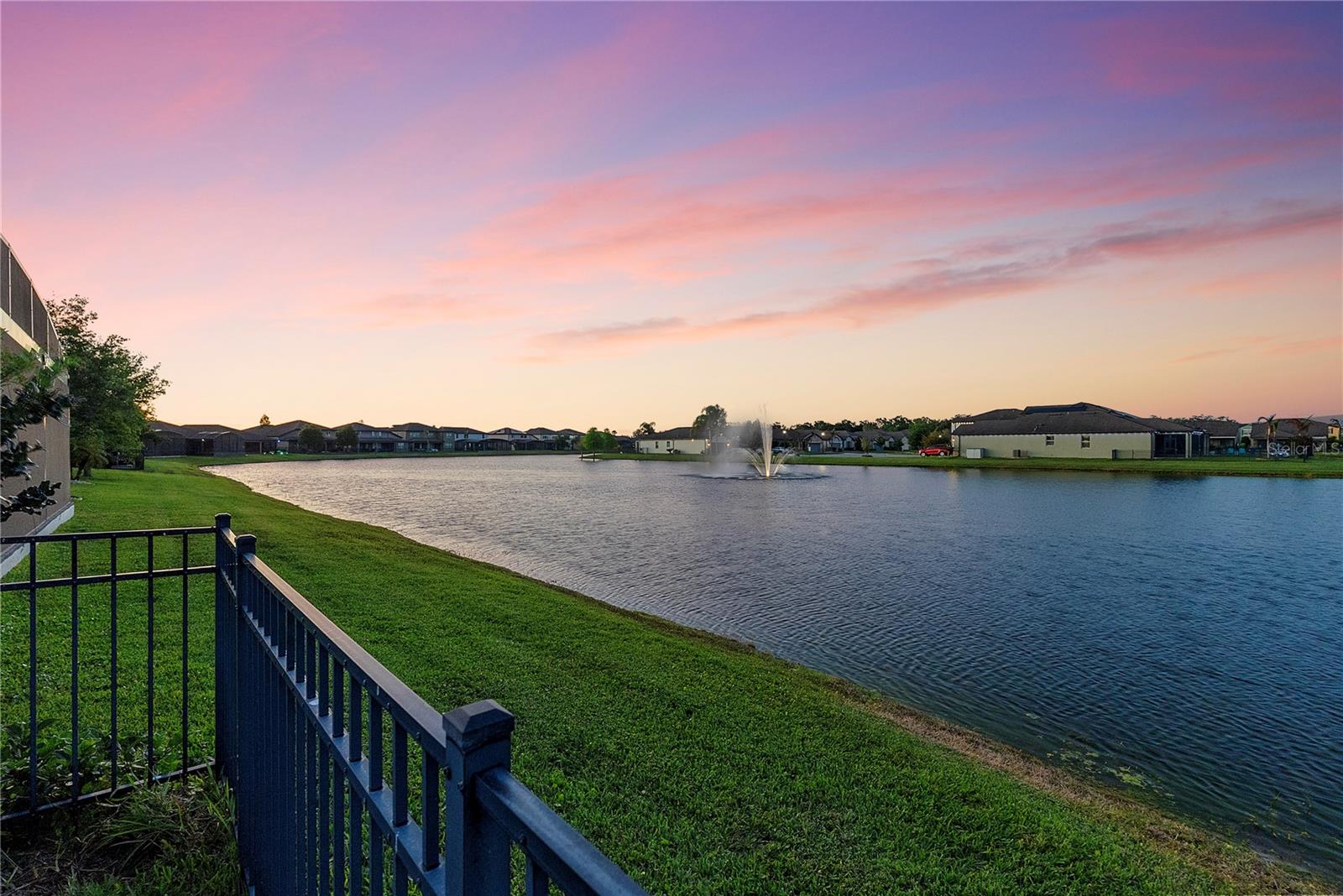 Image 6 of 44 For 5071 Hartwell Court