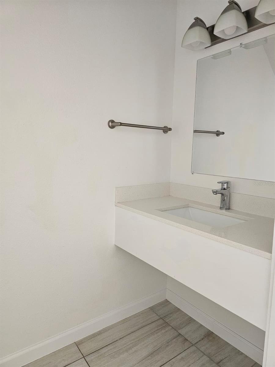 Image 13 of 24 For 1213 Southstation Place 401