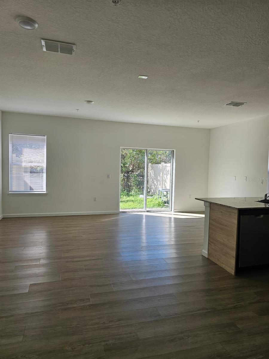 Image 5 of 24 For 1213 Southstation Place 401