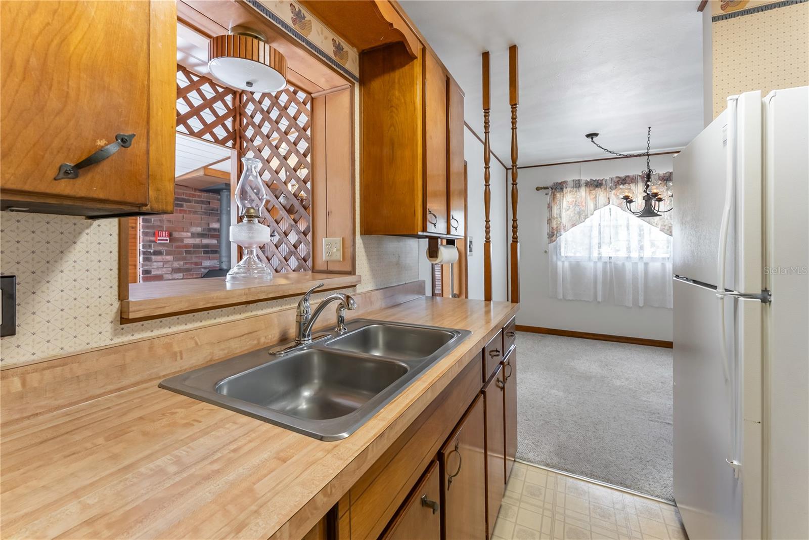 Image 18 of 51 For 810 Ursula Street