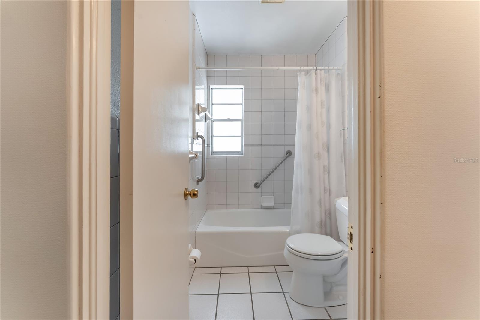 Image 24 of 51 For 810 Ursula Street