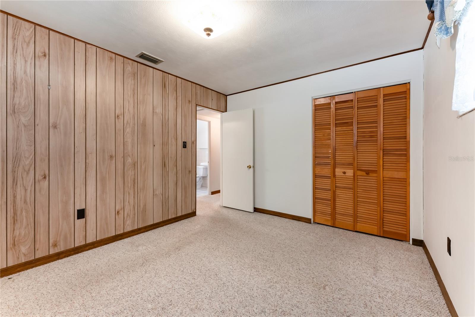 Image 29 of 51 For 810 Ursula Street