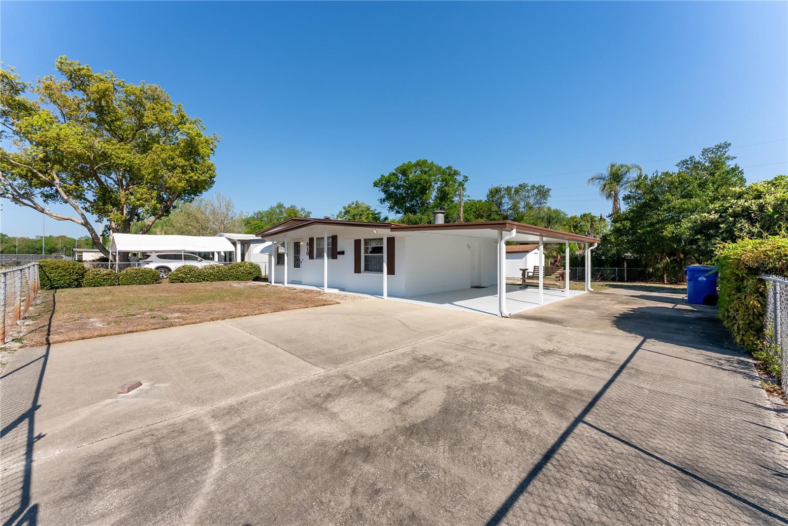 Image 4 of 51 For 810 Ursula Street