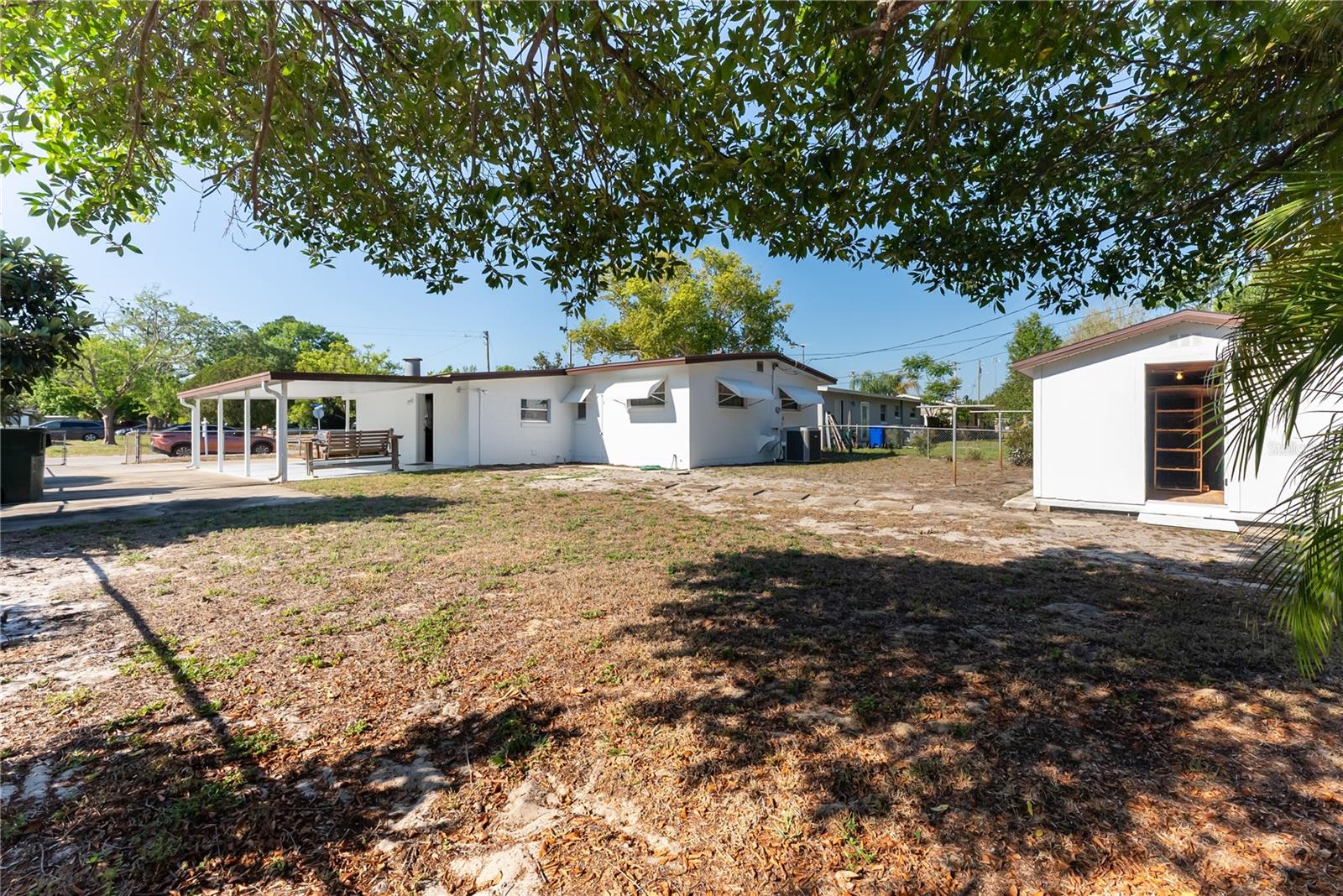 Image 43 of 51 For 810 Ursula Street