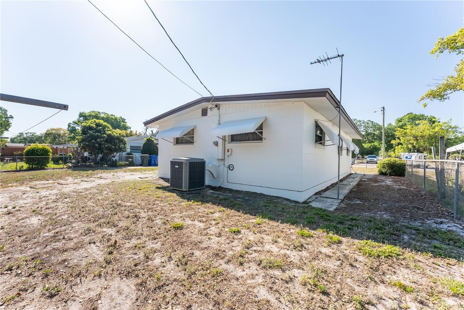 Image 48 of 51 For 810 Ursula Street