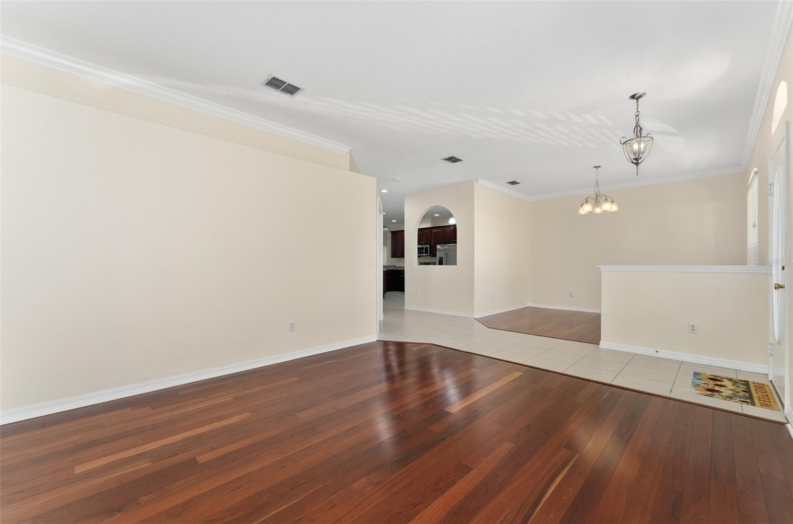 Image 10 of 43 For 2509 Barwick Street