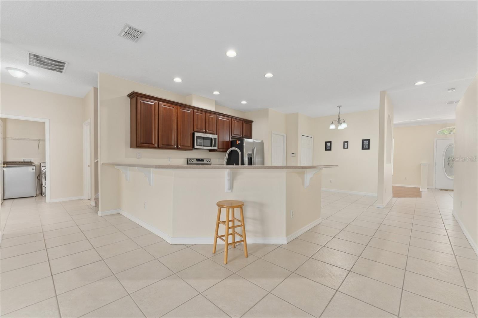 Image 12 of 43 For 2509 Barwick Street