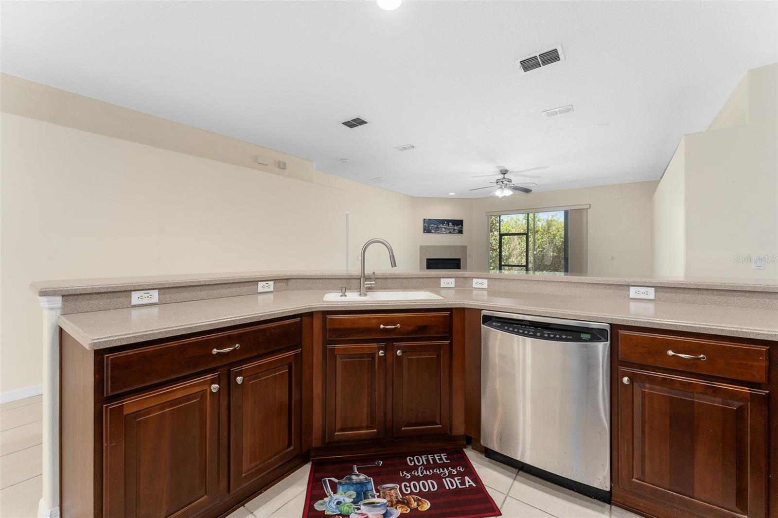 Image 14 of 43 For 2509 Barwick Street