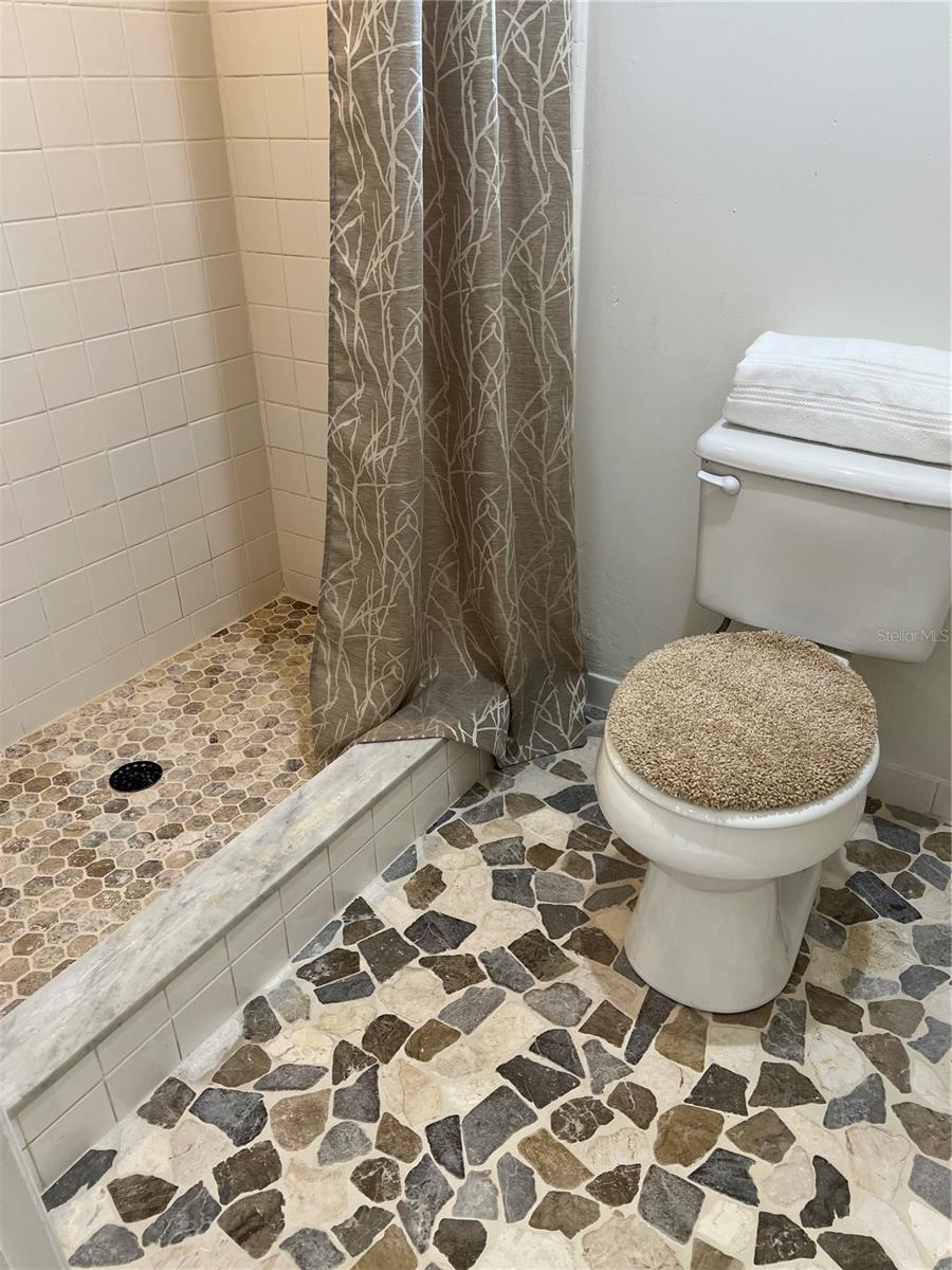 Image 13 of 18 For 5912 Altec Road