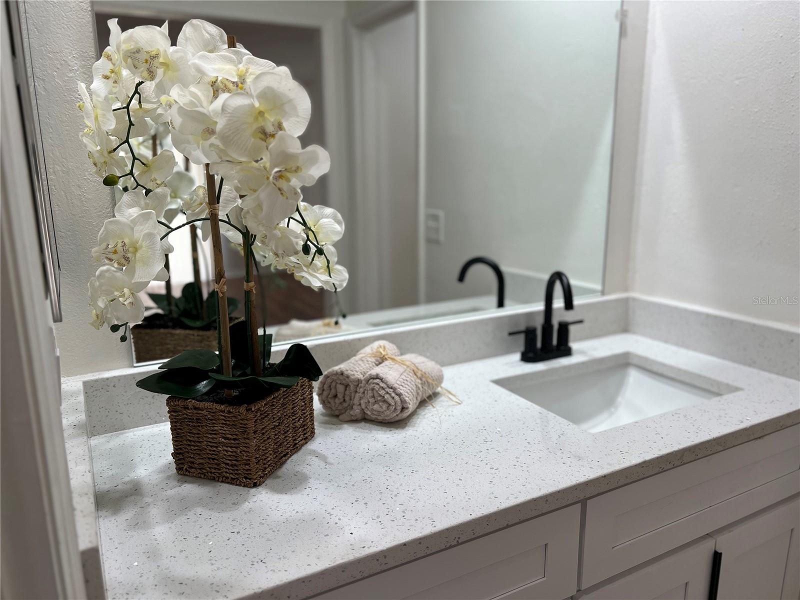 Image 5 of 18 For 5912 Altec Road