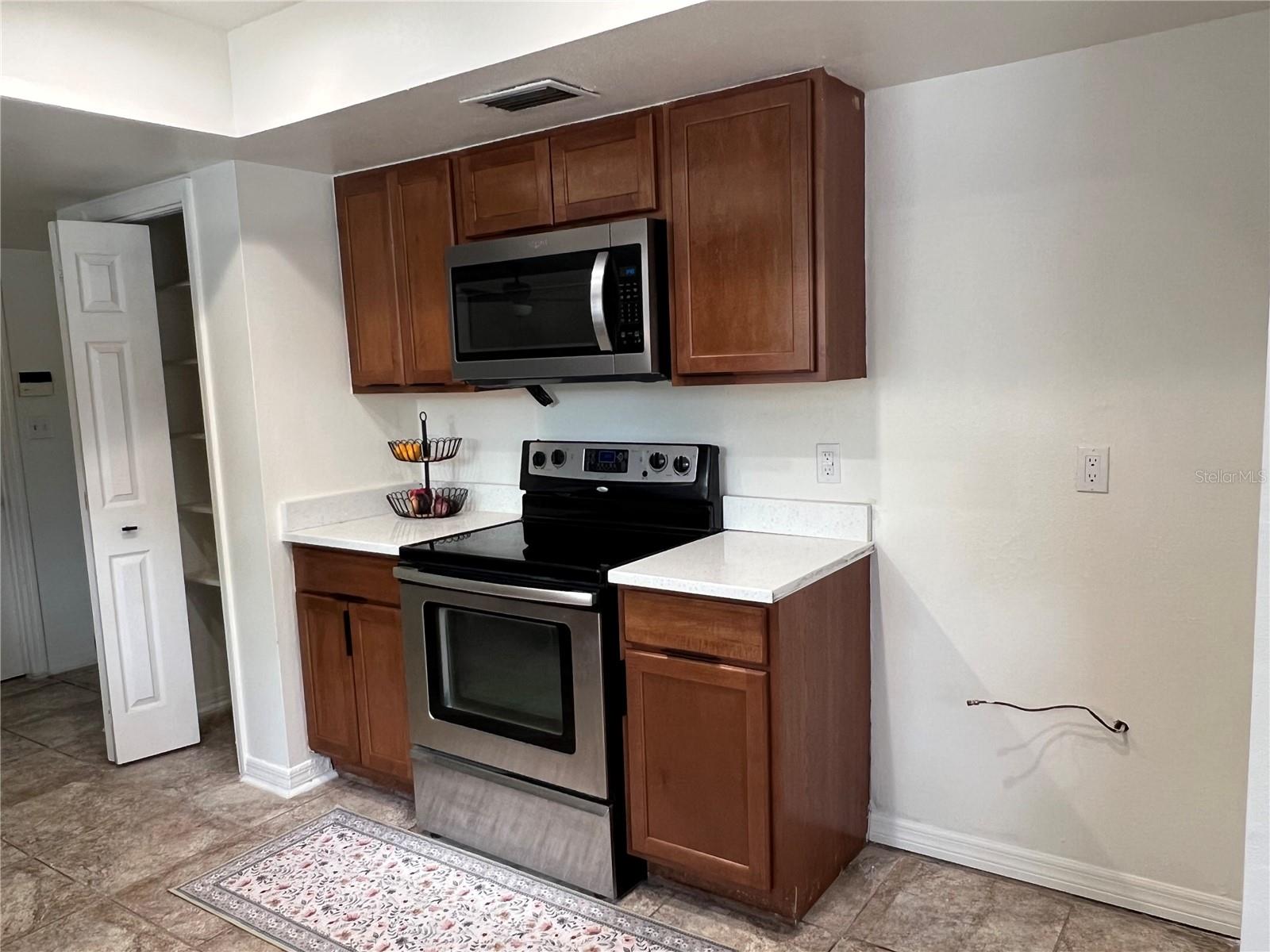 Image 7 of 18 For 5912 Altec Road