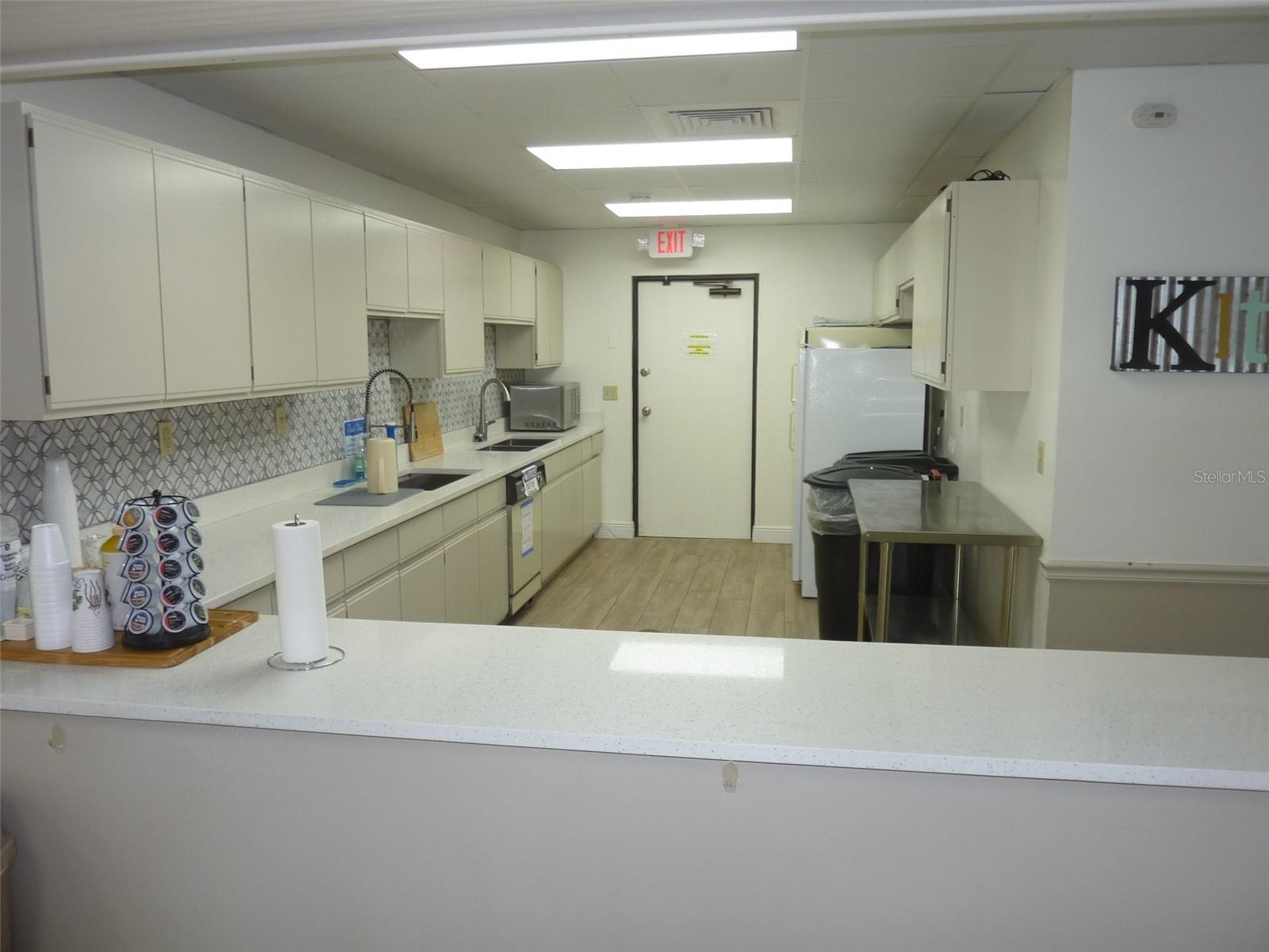 Image 30 of 38 For 11524 Pumpkin Seed Court