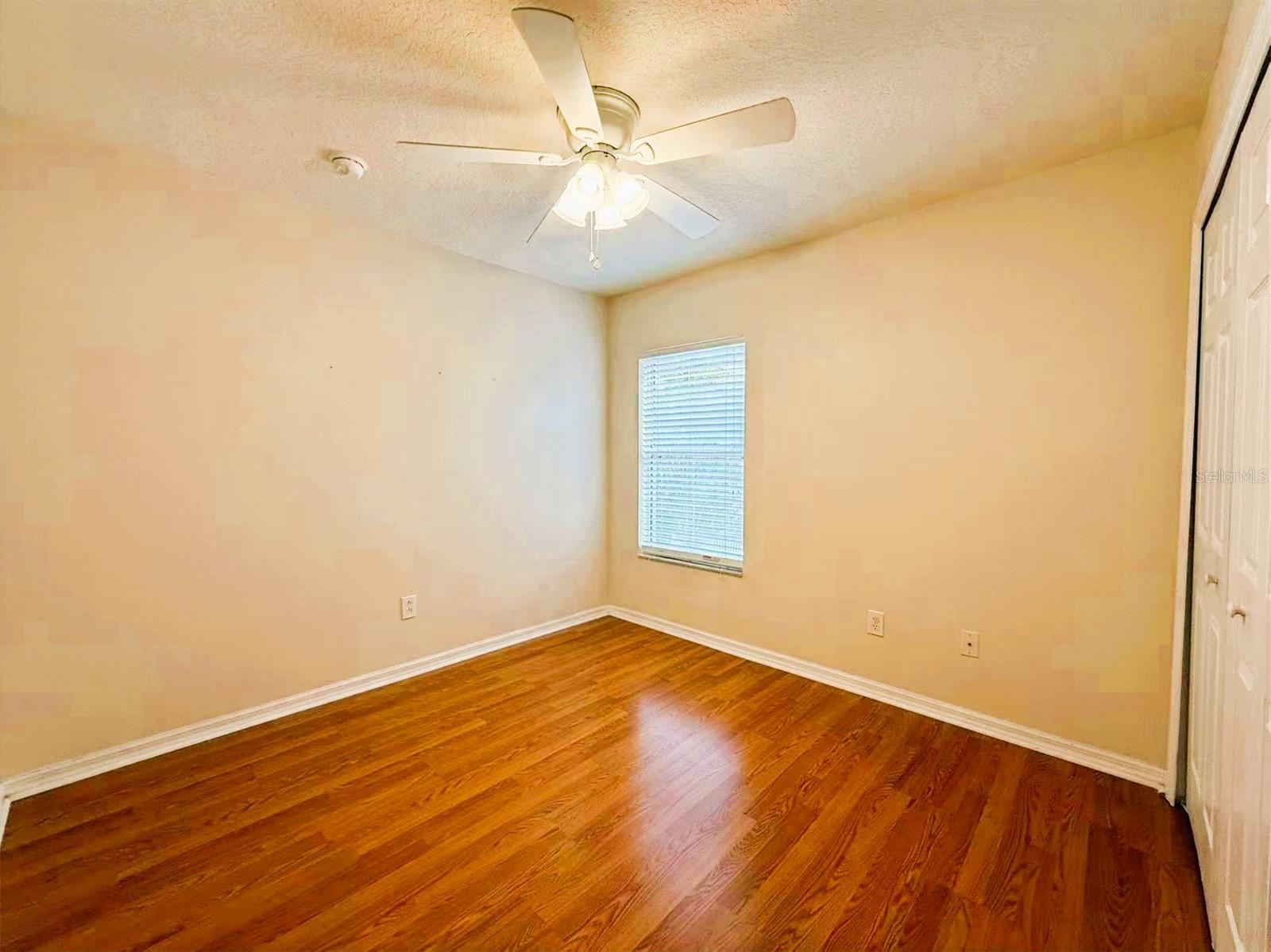 Image 23 of 32 For 14139 Sapphire Bay Circle