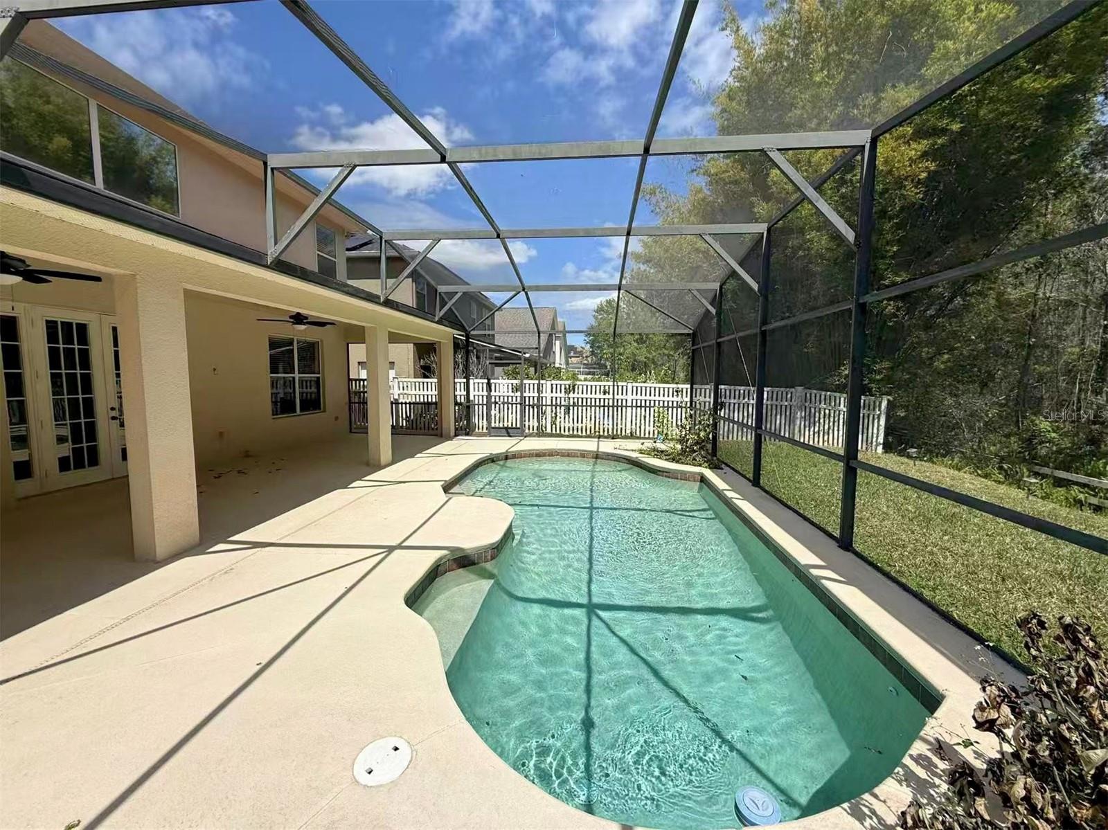 Image 3 of 32 For 14139 Sapphire Bay Circle