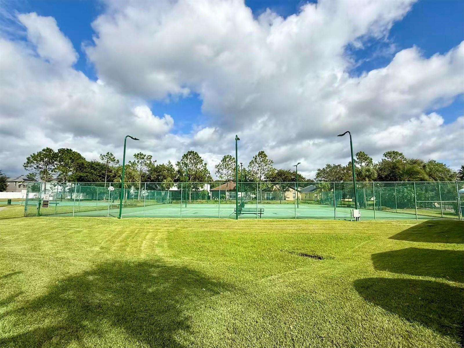 Image 31 of 32 For 14139 Sapphire Bay Circle