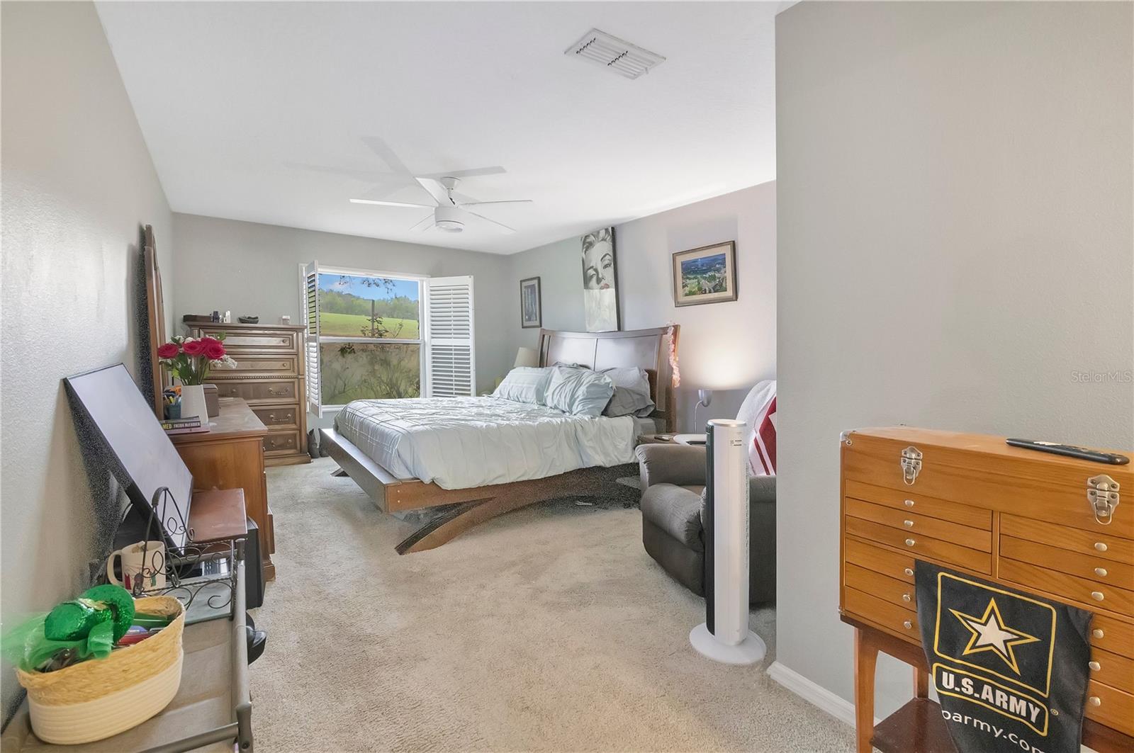 Image 14 of 34 For 21714 Belgian Court