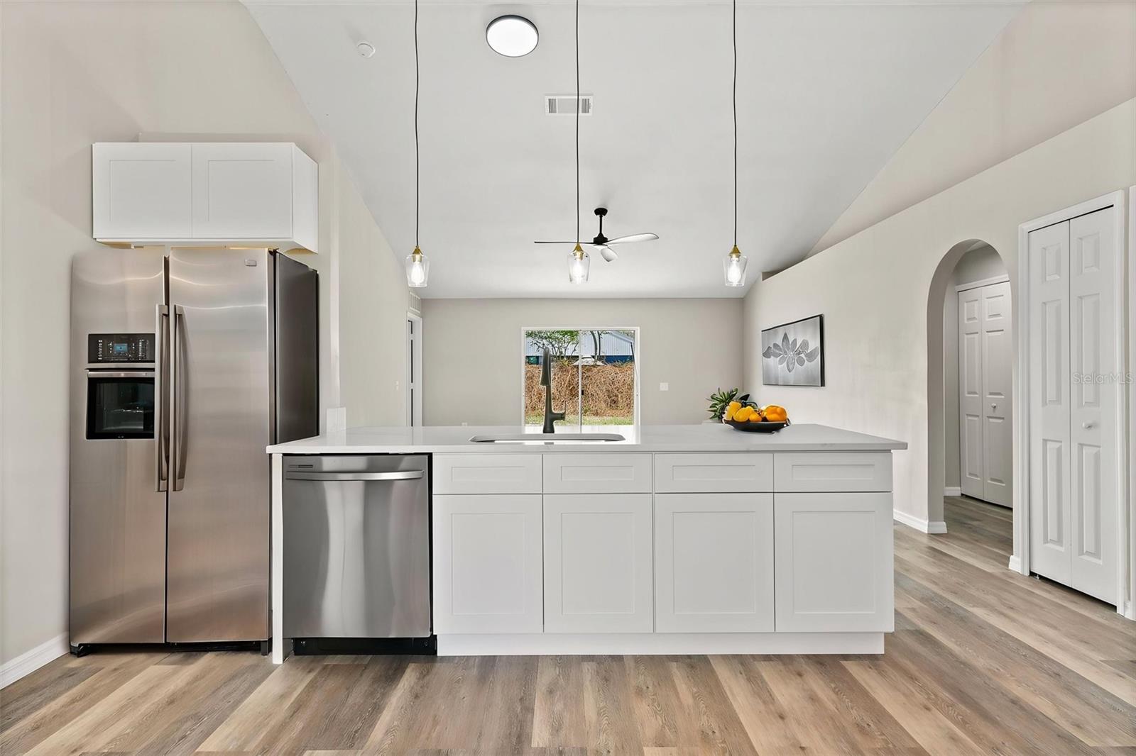 Image 18 of 47 For 3904 Warbler Drive