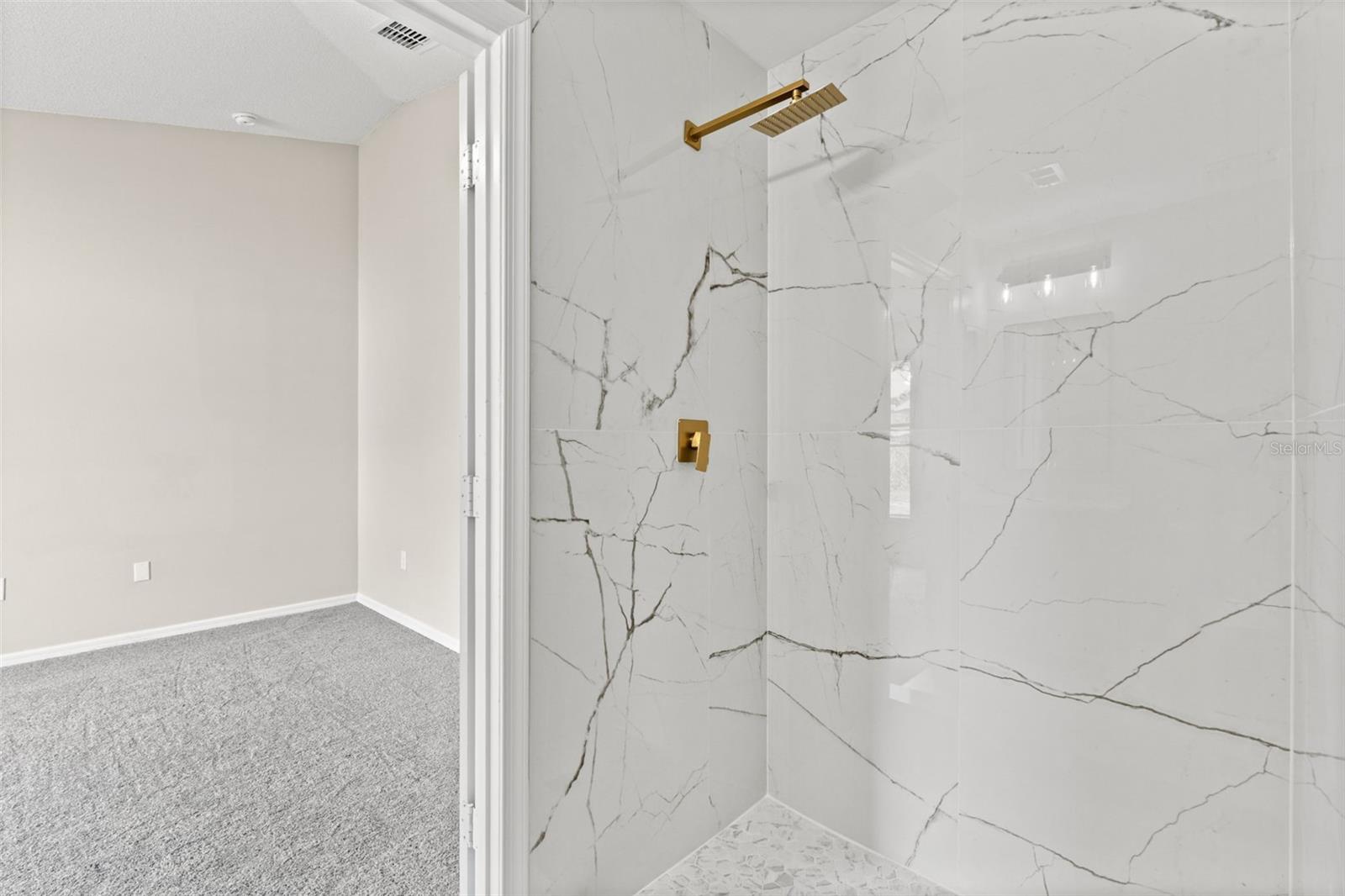 Image 31 of 47 For 3904 Warbler Drive