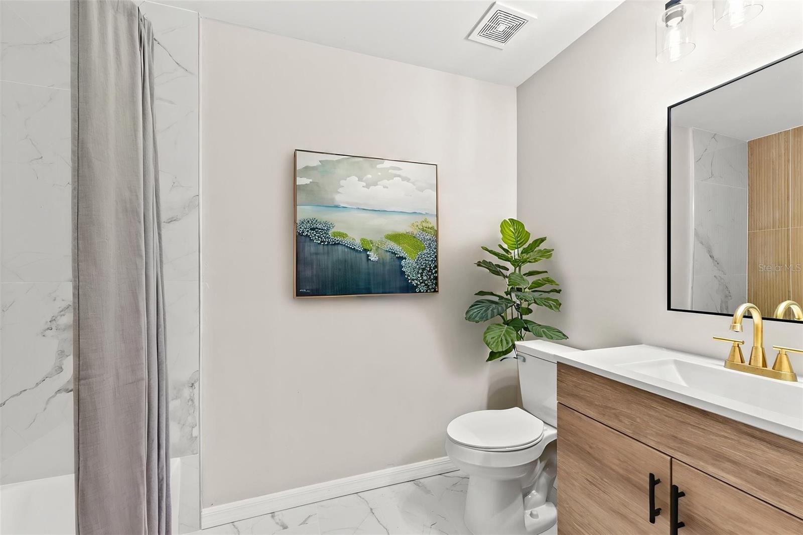 Image 33 of 47 For 3904 Warbler Drive