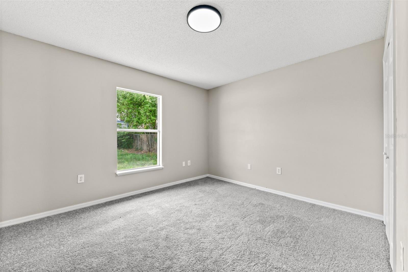 Image 40 of 47 For 3904 Warbler Drive