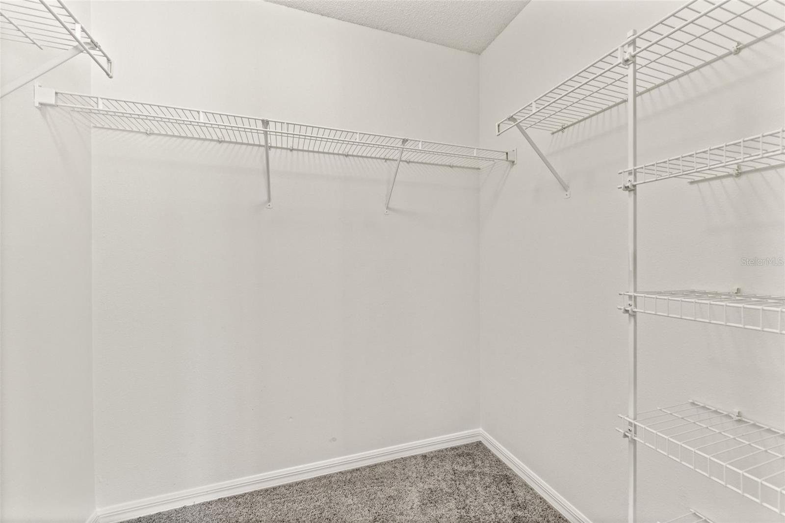 Image 43 of 47 For 3904 Warbler Drive