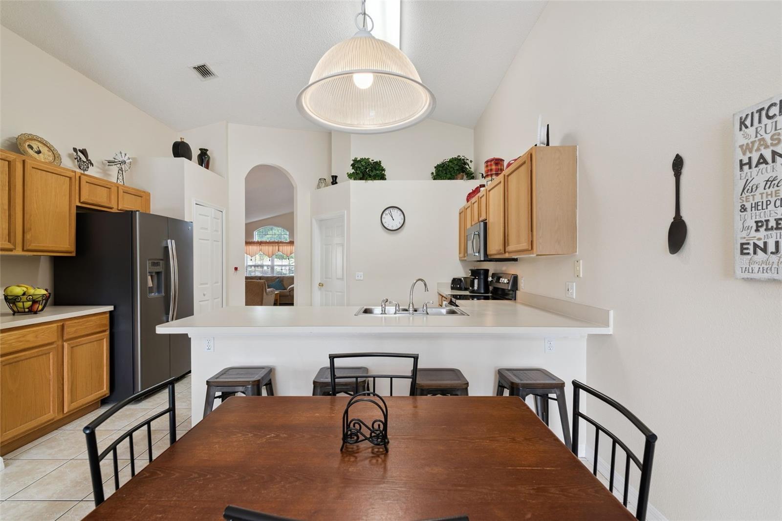 Image 10 of 55 For 967 Lake Berkley Drive