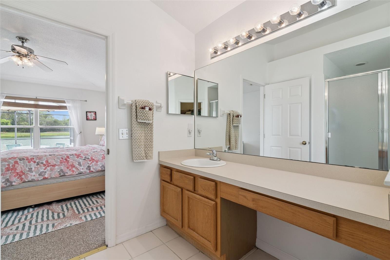 Image 37 of 55 For 967 Lake Berkley Drive