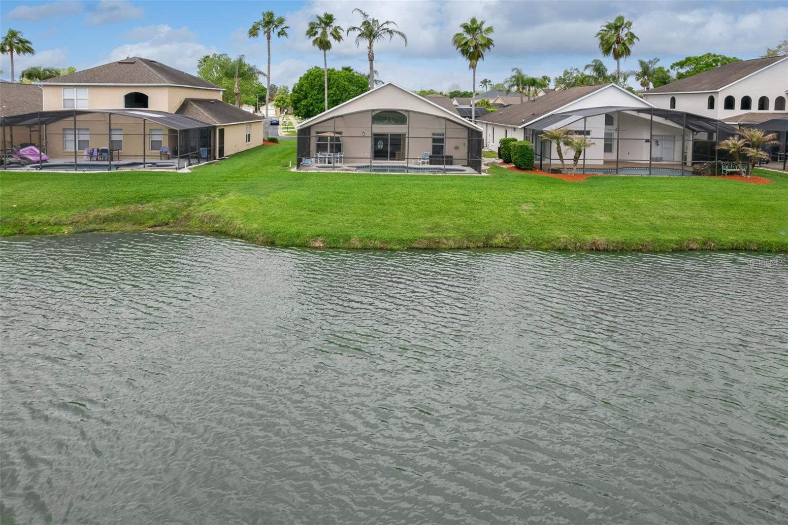 Image 46 of 55 For 967 Lake Berkley Drive