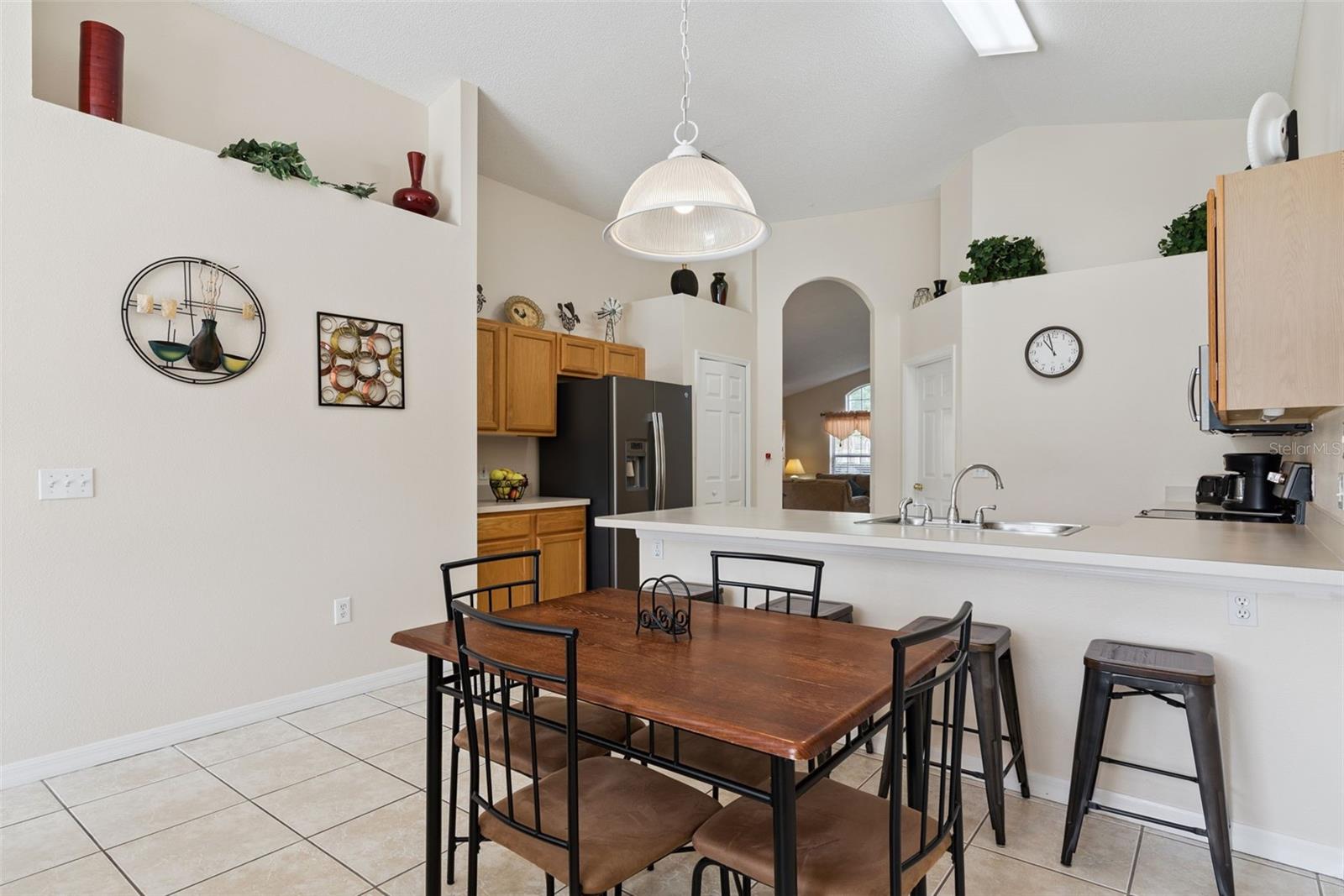 Image 9 of 55 For 967 Lake Berkley Drive