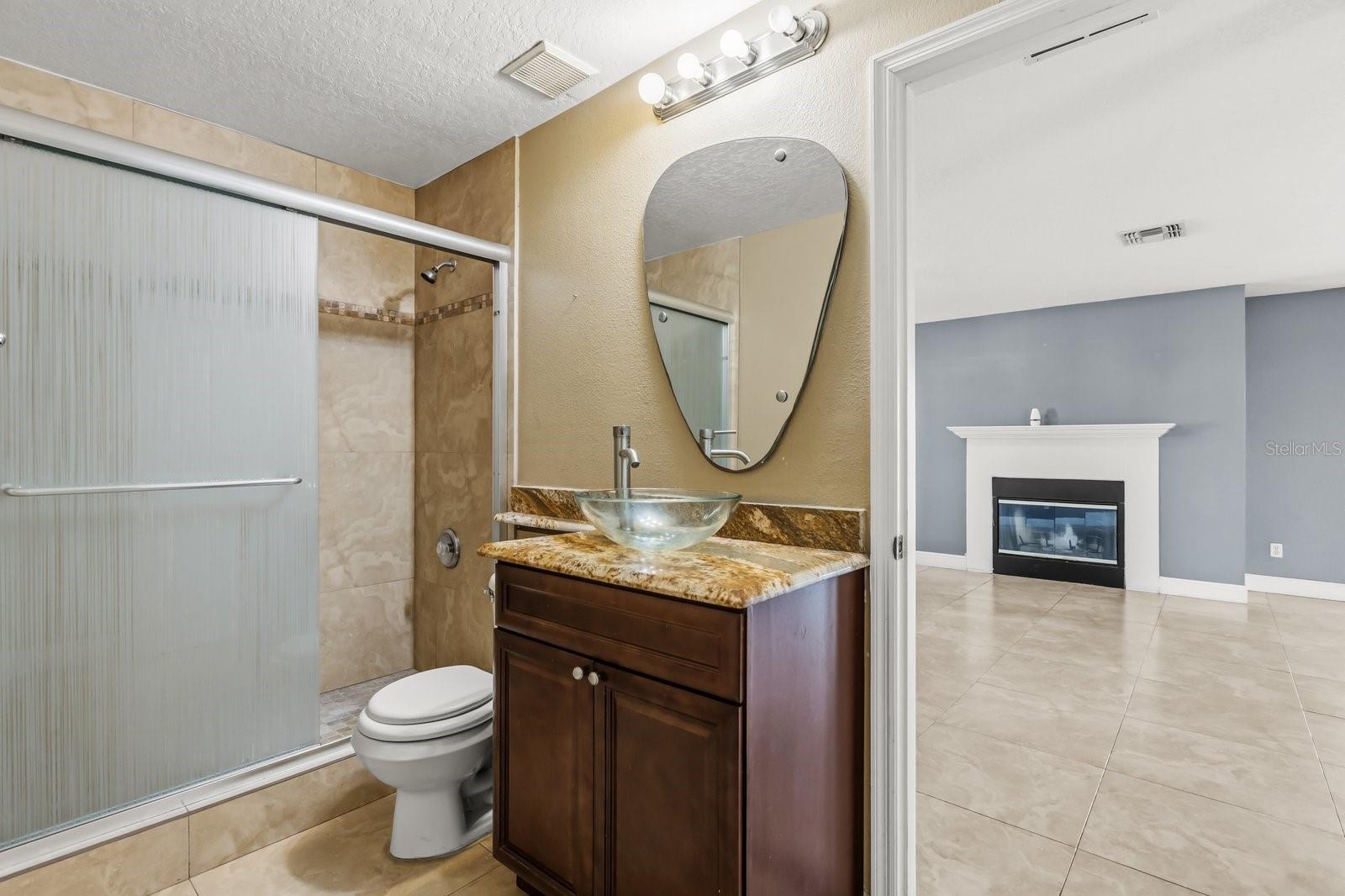 Image 12 of 46 For 1431 Clarks Summit Court