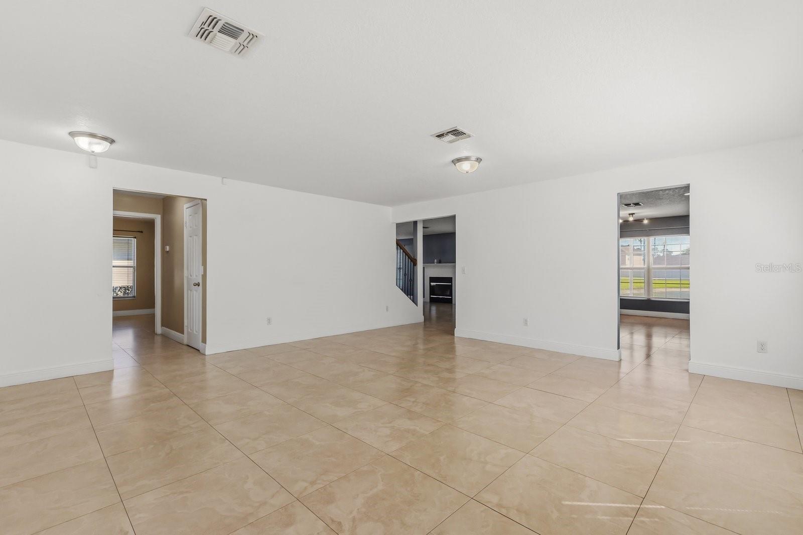 Image 4 of 46 For 1431 Clarks Summit Court