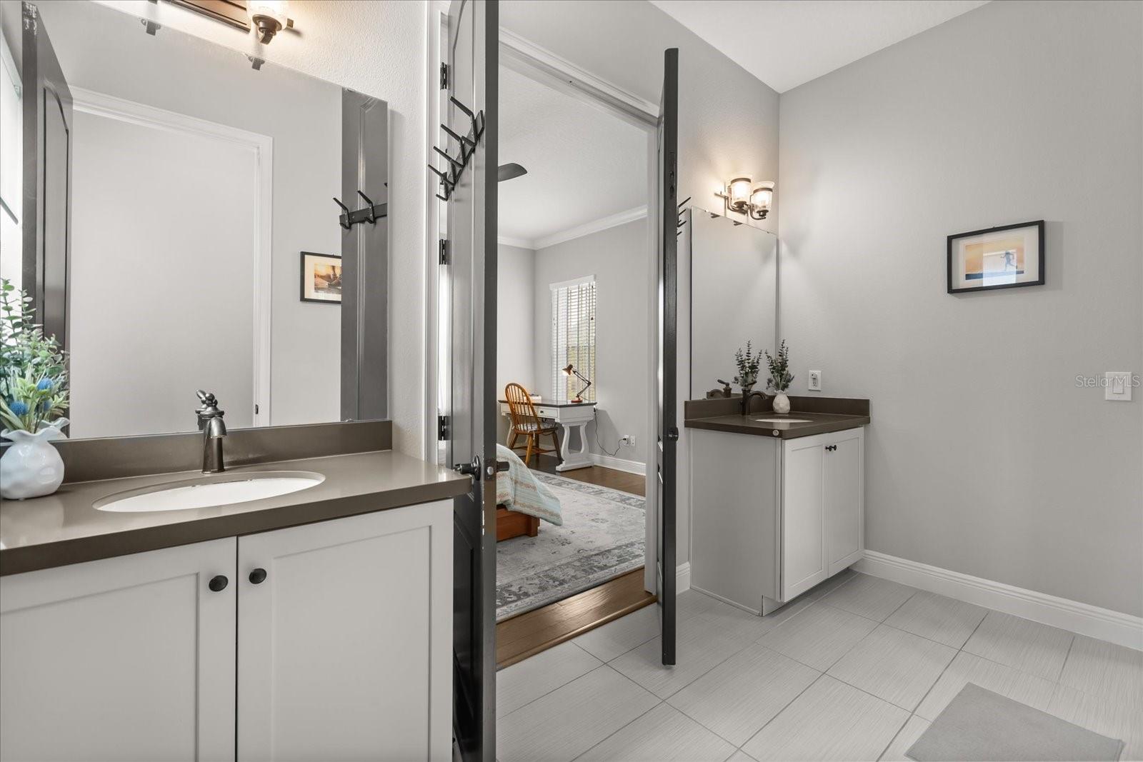 Image 15 of 52 For 8673 Reymont Street