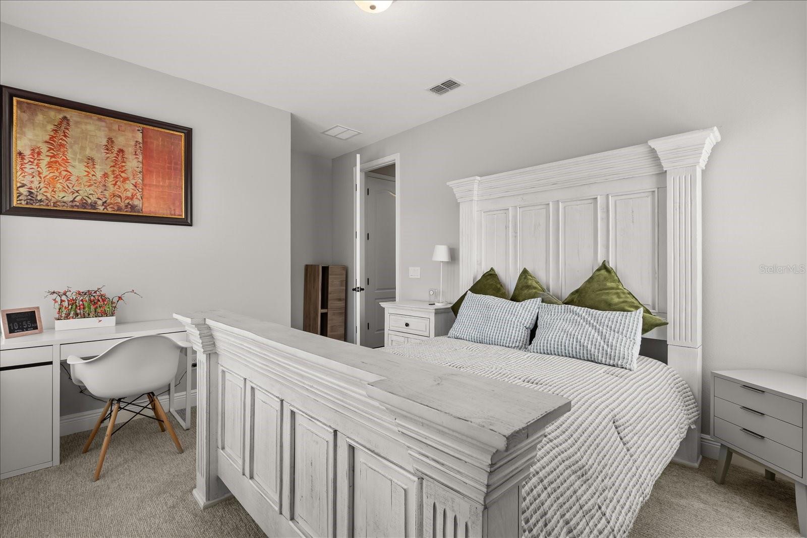 Image 25 of 52 For 8673 Reymont Street