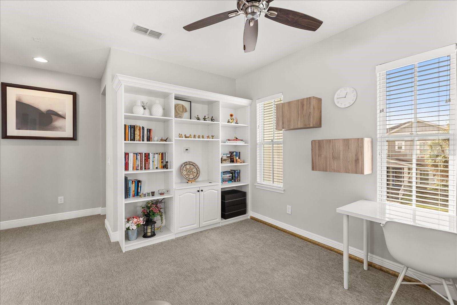 Image 31 of 52 For 8673 Reymont Street