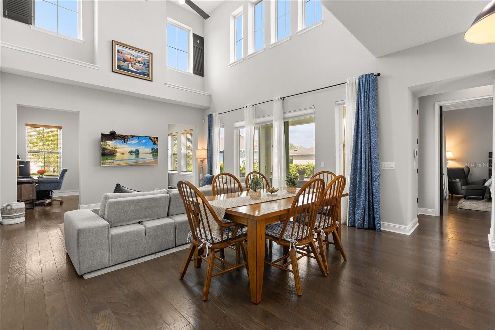 Image 6 of 52 For 8673 Reymont Street