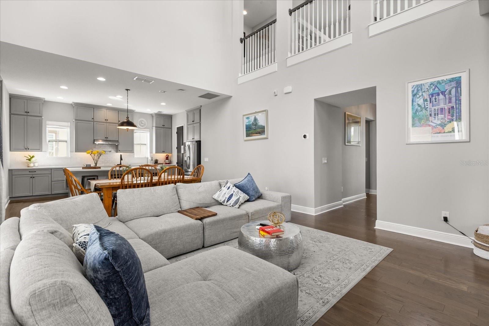 Image 9 of 52 For 8673 Reymont Street