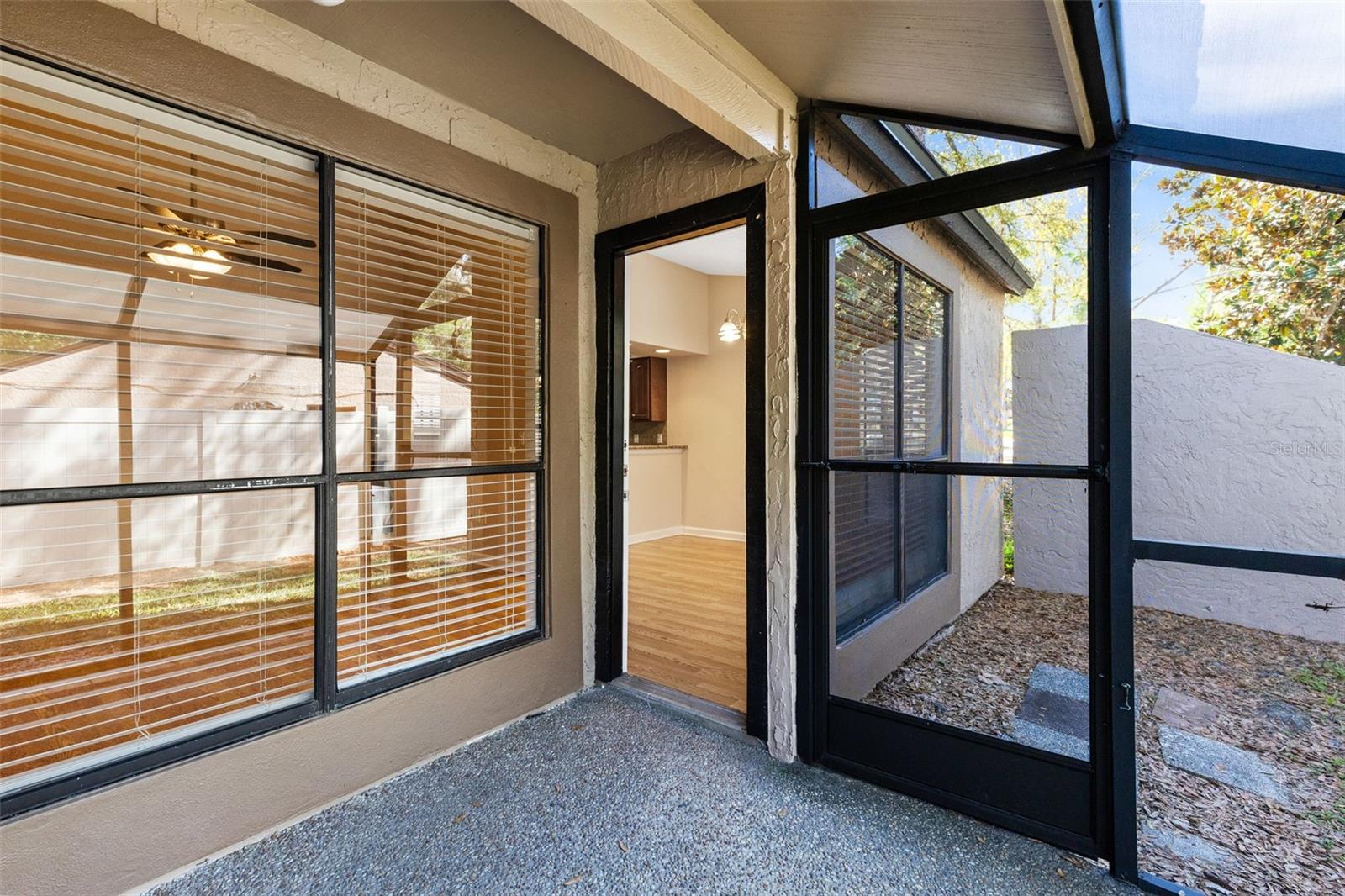 Image 18 of 37 For 940 Douglas Ave  # 201