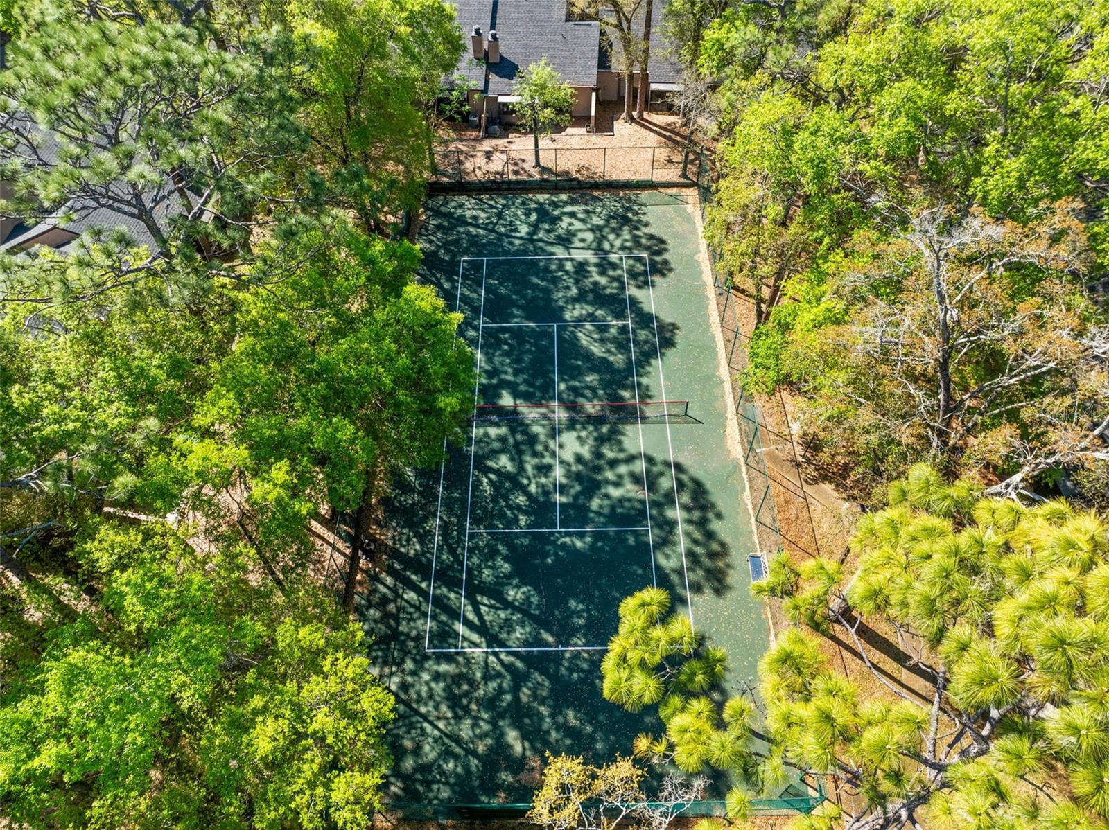 Image 35 of 37 For 940 Douglas Ave  # 201