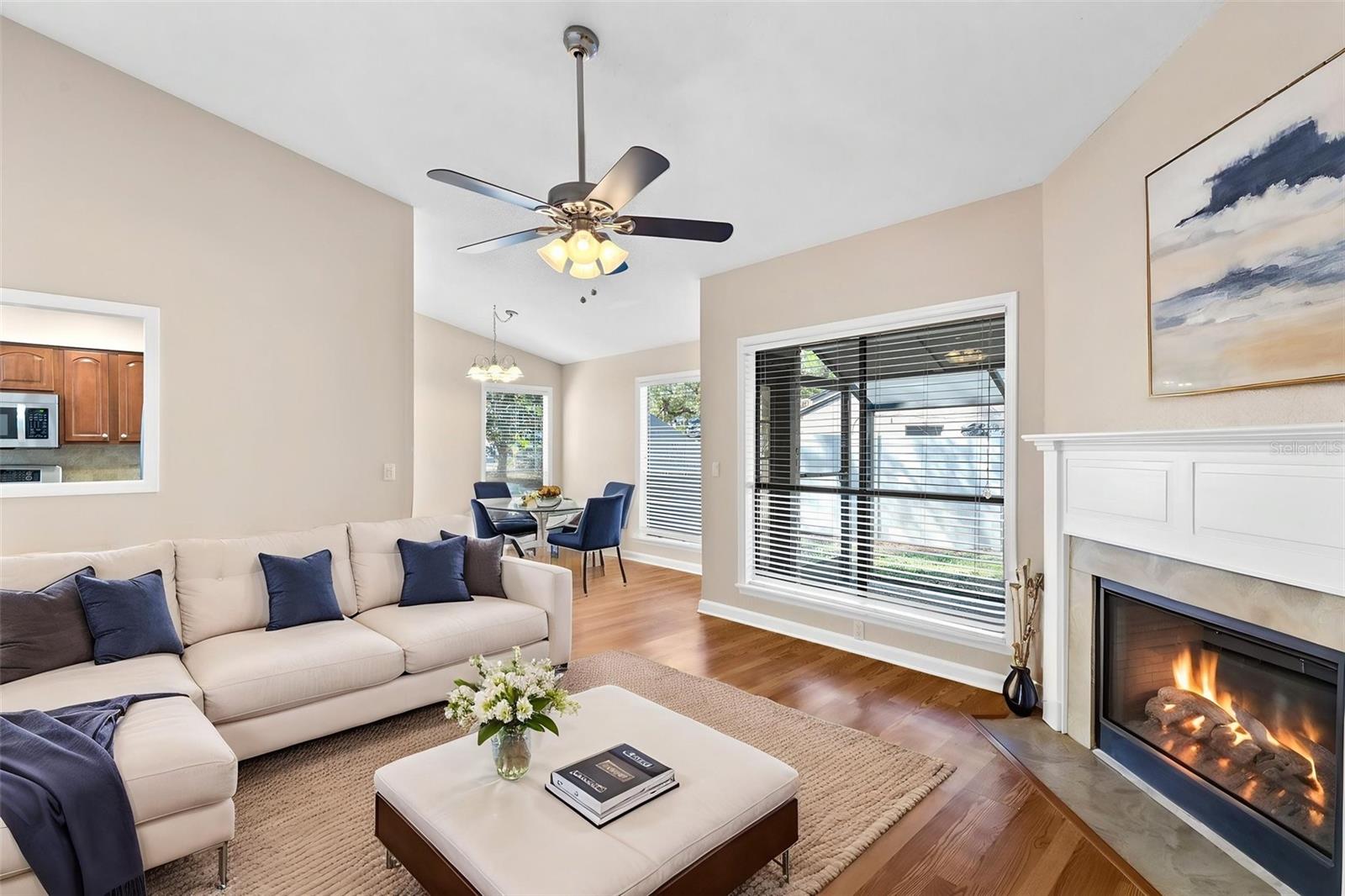 Image 8 of 37 For 940 Douglas Ave  # 201