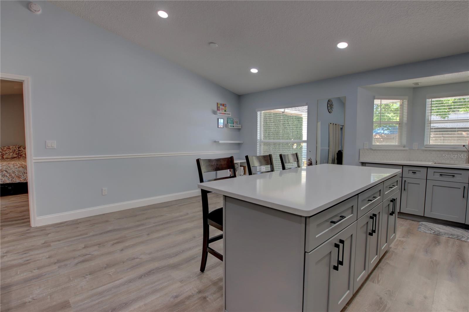 Image 16 of 41 For 1240 15th Street