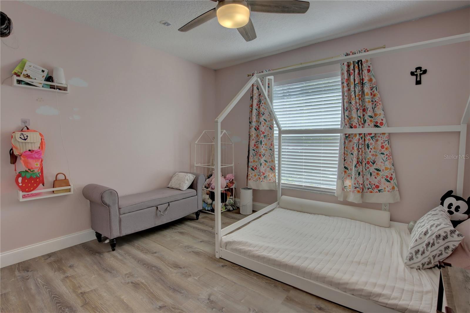 Image 21 of 41 For 1240 15th Street