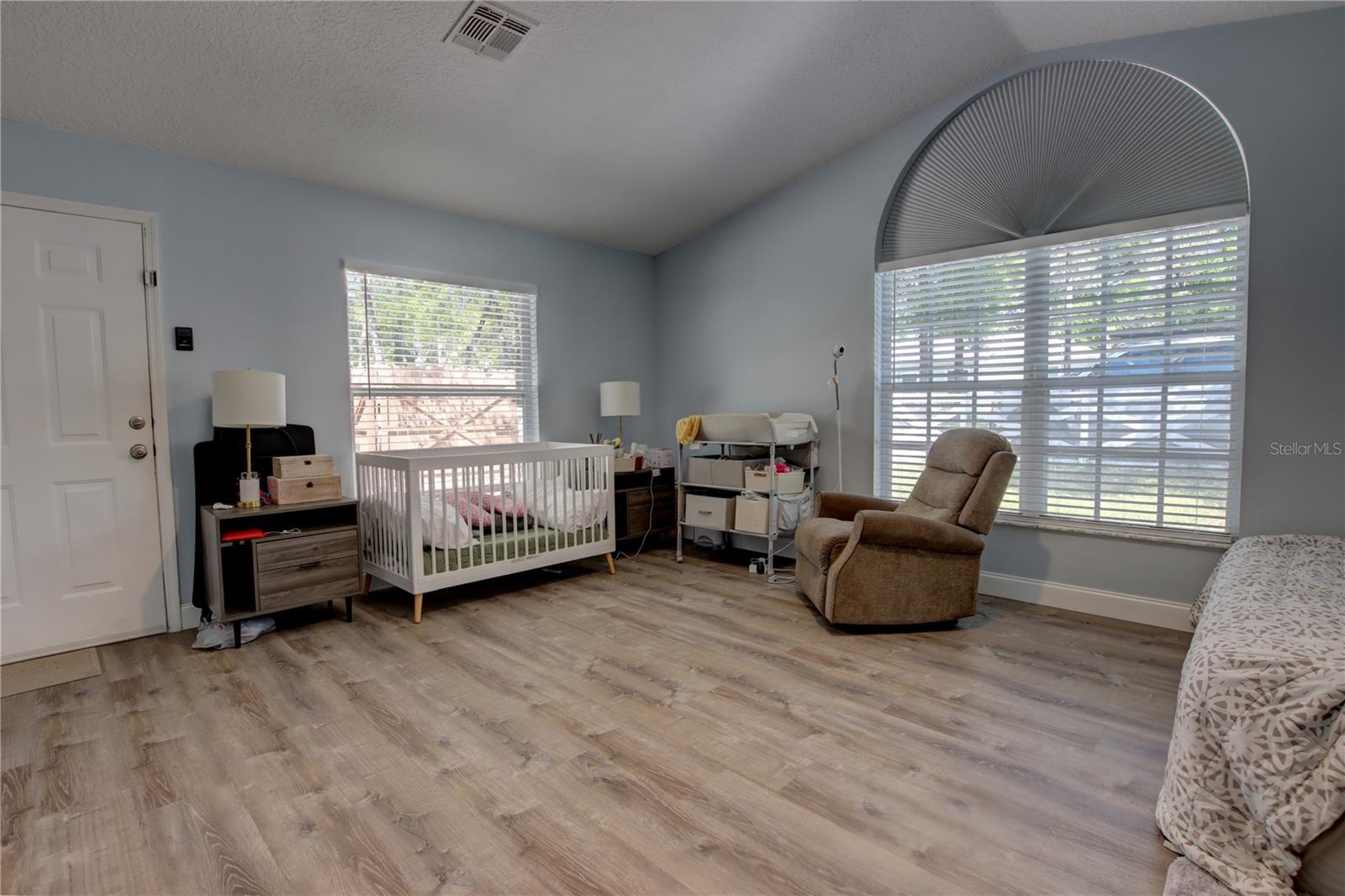 Image 24 of 41 For 1240 15th Street