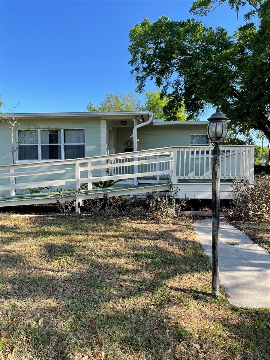 Image 27 of 30 For 2506 Delaney Avenue